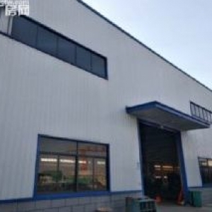 肥东县经开区2000平方米钢构厂房带航车10米高厂房出租